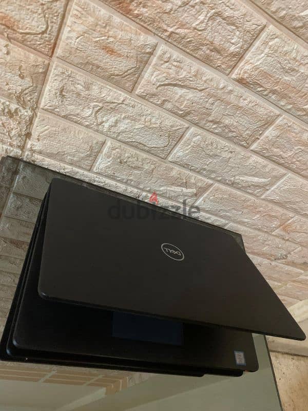 Dell 5490 i5 8th generation 4