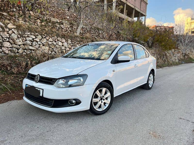 Volkswagen Polo 2013 0