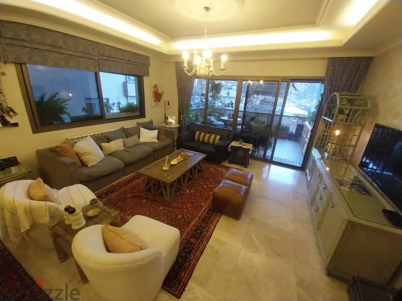 200 Sqm |Fully Decorated Apartment For Sale In Hazmieh / New Mar Takla 0