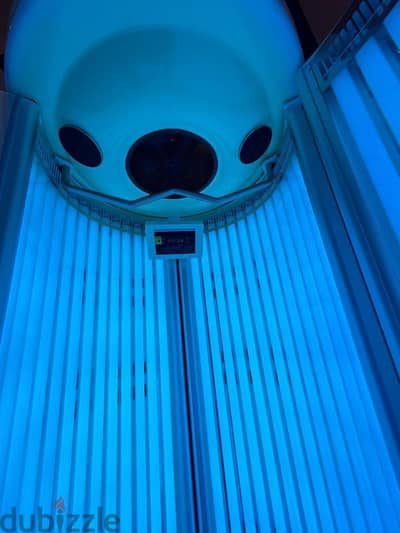 Solarium / tanning machine