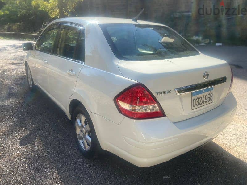 Nissan Tiida 2008 full option 0