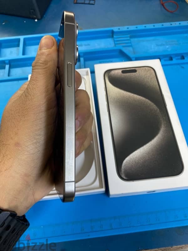 iPhone 15 pro 256Gb 2 sim 5