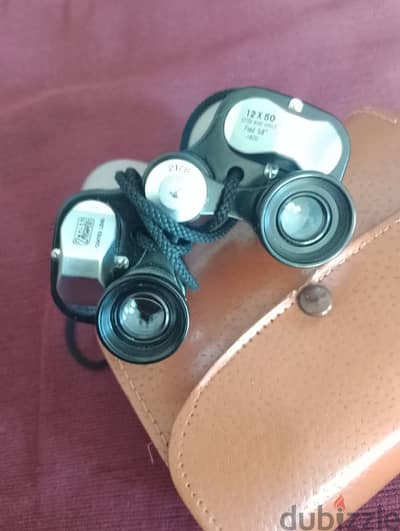 binocular