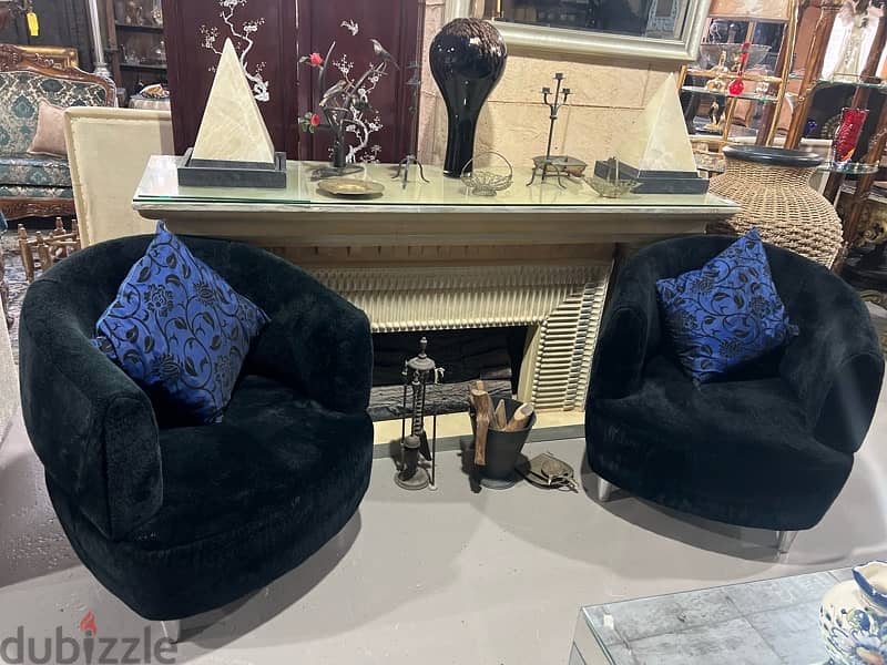 2  black fur chairs high quality 2