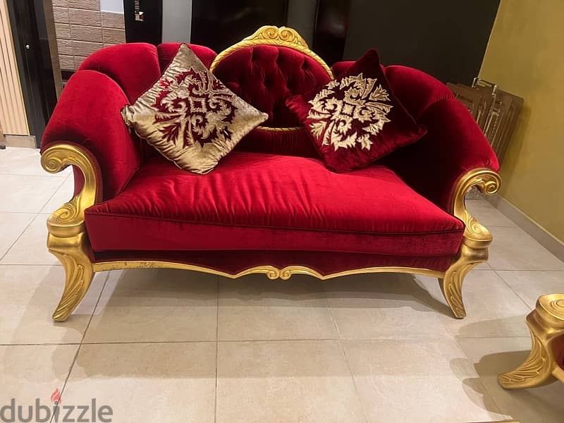 used but new living room(للتواصل 71017907) 2