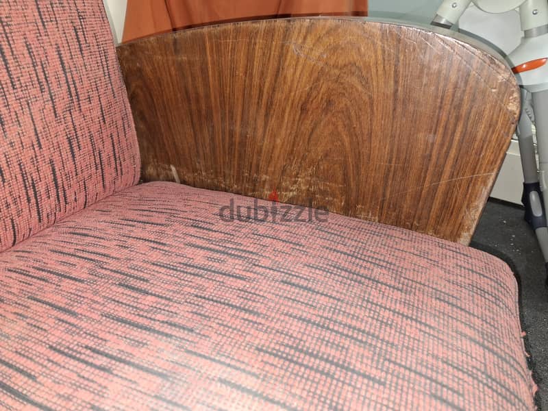 Old Sofa - Oak Wood Sides 3