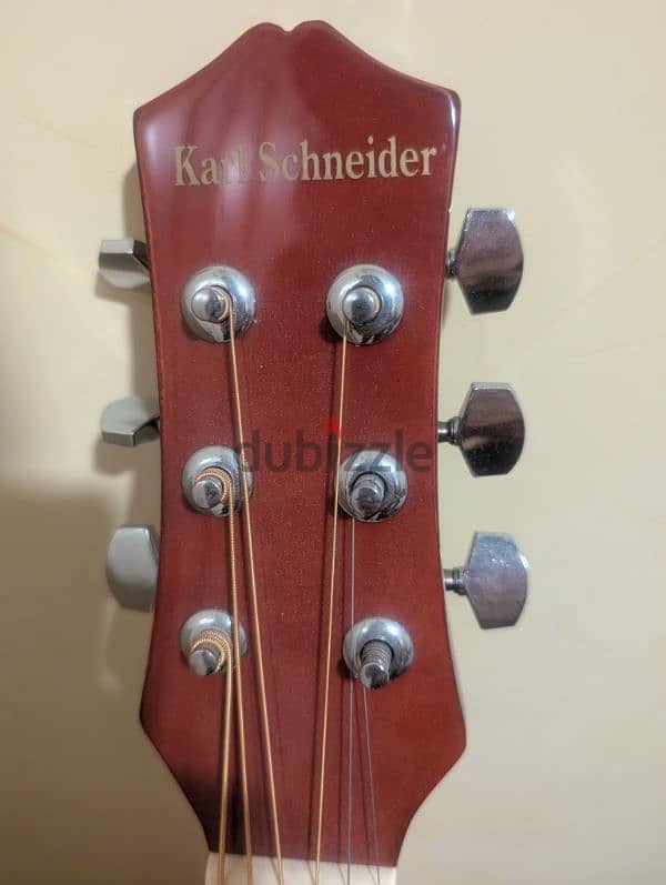 acoustic guitar with audio plug 3