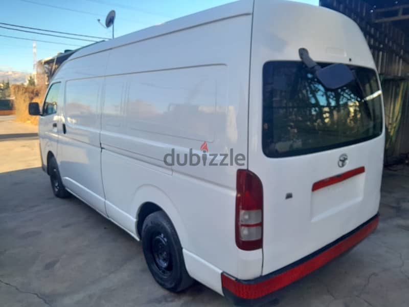 Toyota Hiace 2015 HIGHROOF 1