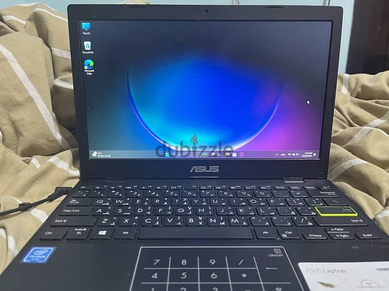 Asus Laptop Intel Celeron/4gb RAM/115 SSD 0