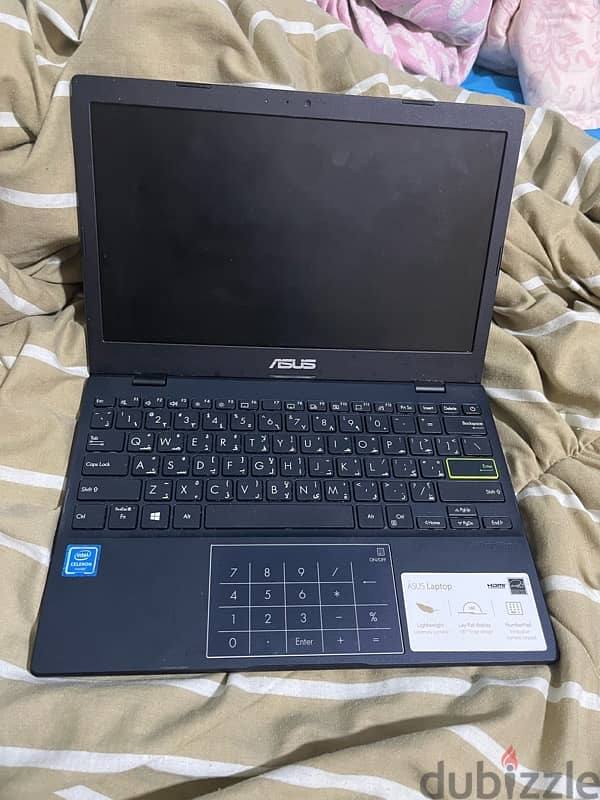 Asus Laptop Intel Celeron/4gb RAM/115 SSD 1