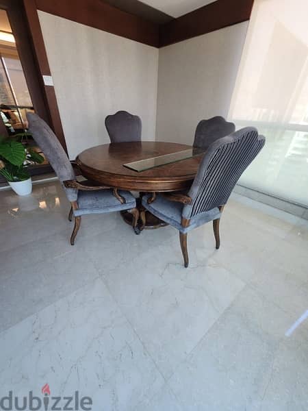 Dining Table and chairs set 1