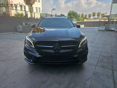 MERCEDES BENZ GLA250 Black Edition S-LINE