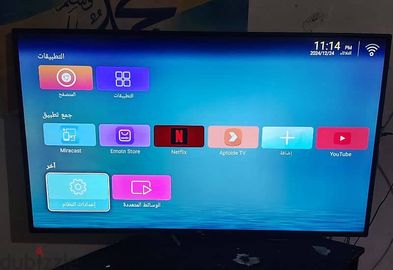 تلفزيون ماركه jvc الاورجينال 55انش سمارت يوتيوب وجوجل  وبيعرض التليفون 2