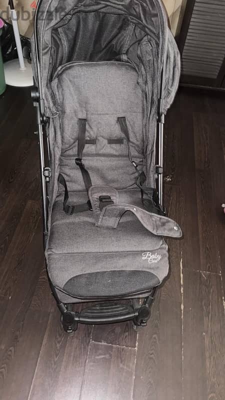 car seat and stroller 0