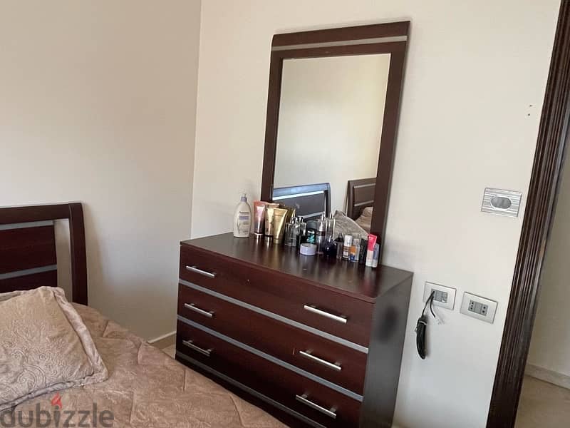 Used Twin Bedroom Set 1