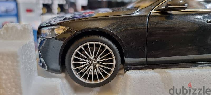 Diecast Mercedes Benz S-class dealer editoon by Norev 4