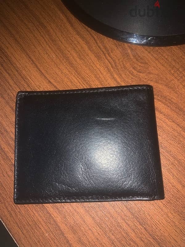 Guess Wallet 3