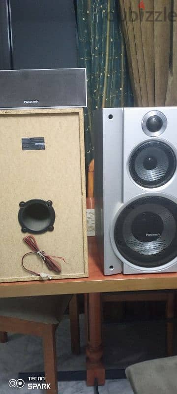 speakers panasonic nomber 76188394 0