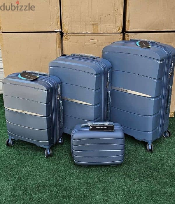 SwissTech 50% OFF Unbreakable luggage set of 3 suitcases 0