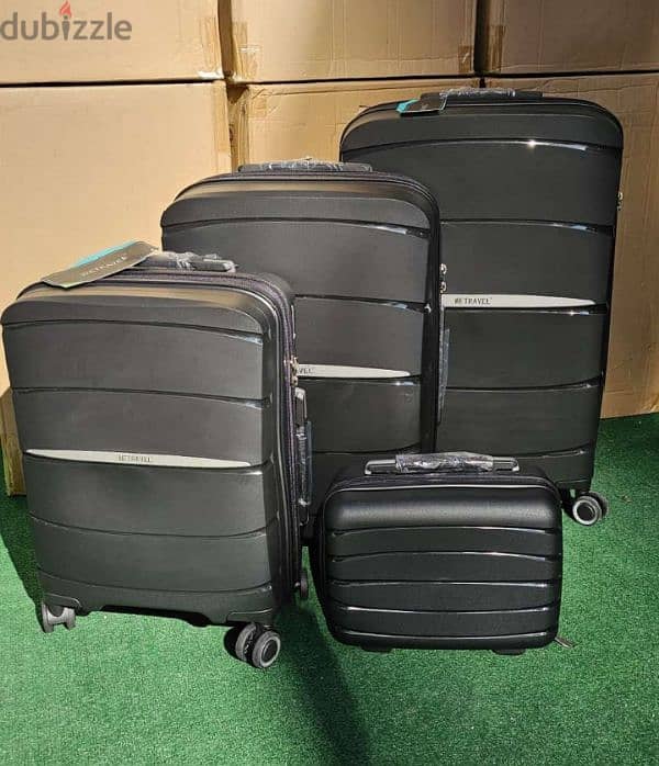 50% OFF SwissTech suitcases luggage set of 3 bags unbreakable 0