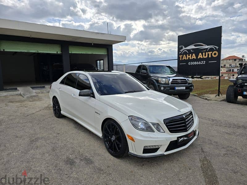 2011 Mercedes-Benz E63 ///AMG 0