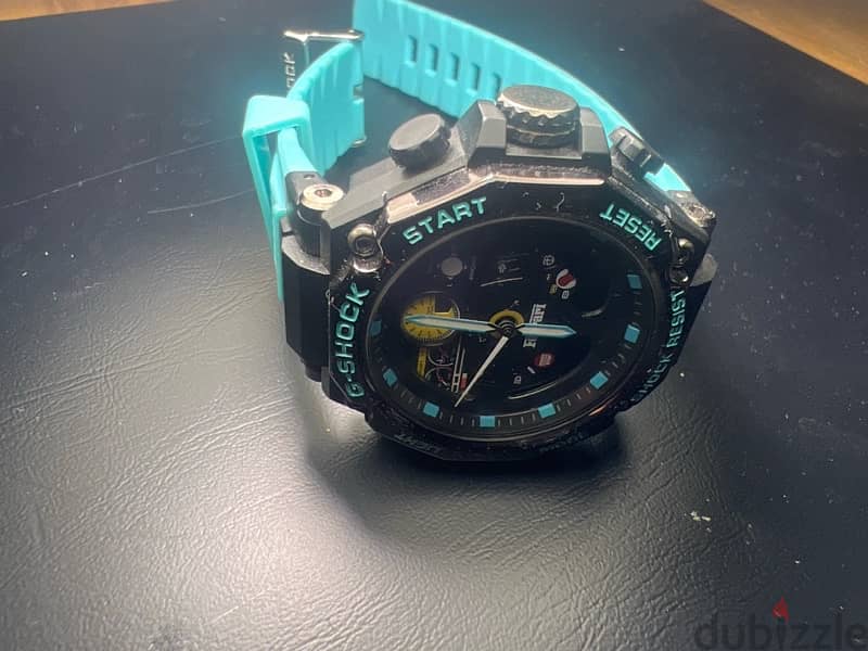 watch G-SHOCK 4