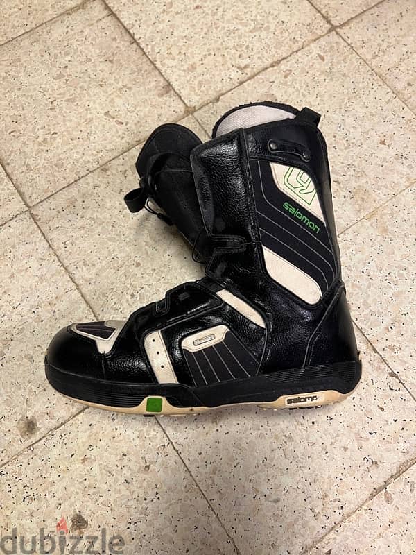 Salomon snowboarding boots 3