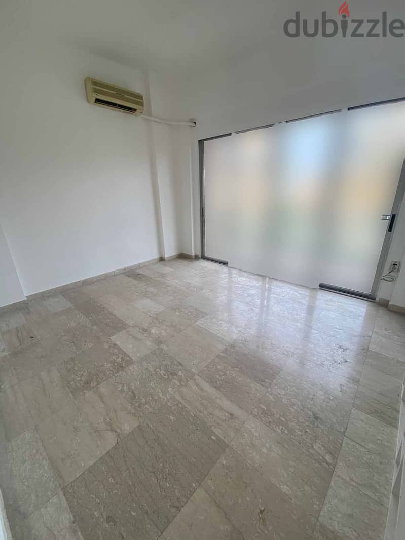 SPACIOUS APARTMENT IN HAMRA PRIME (150SQ) 3 BEDS , (HAMR-143) 0