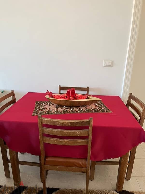 beautiful dining room table with 4 chairs + double bed 1