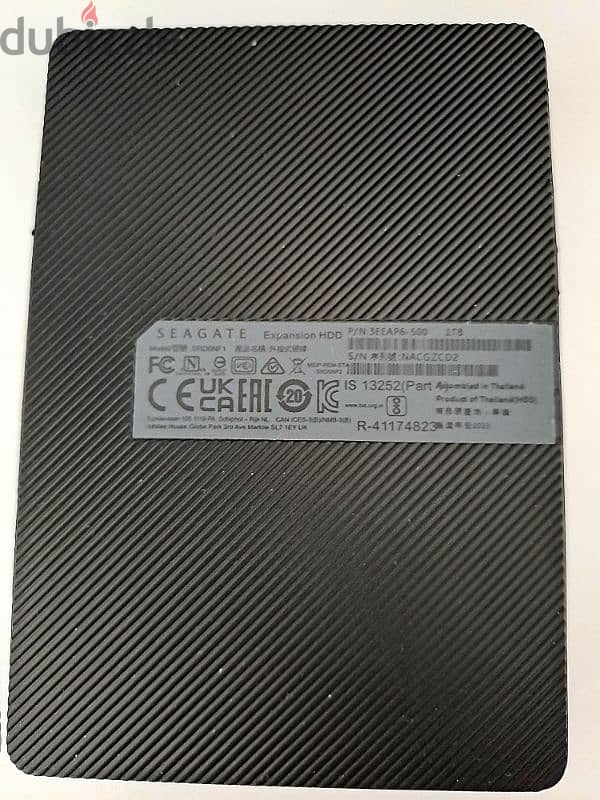 External hard disk seagate 1TB, never used 0