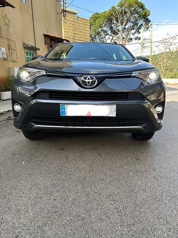 Toyota Rav 4 2017 0