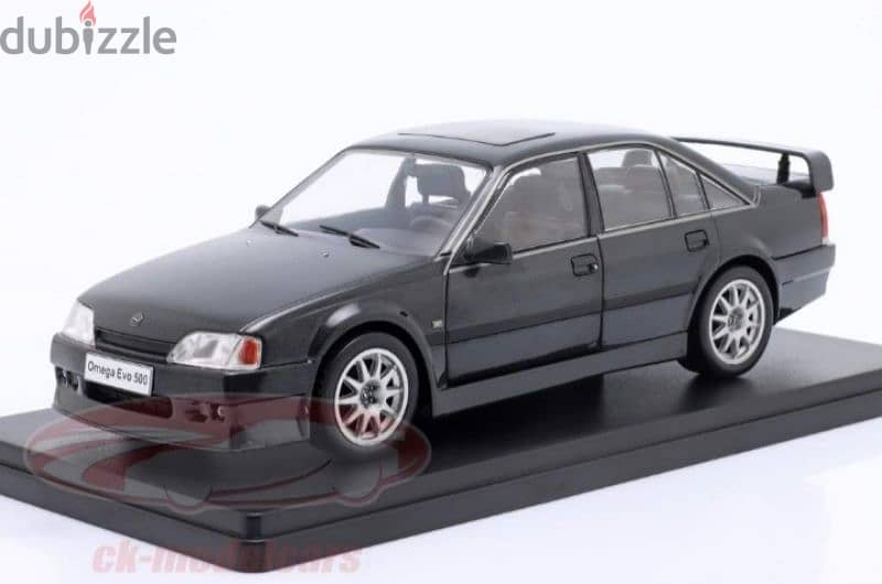 Opel Omega Evo 500 (1991) diecast car model 1:24 1