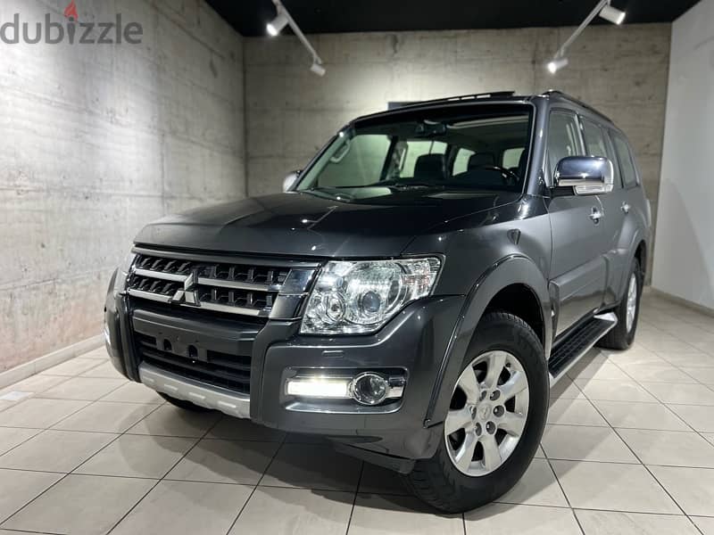 Mitsubishi Pajero GLS 2017 1 Owner 0