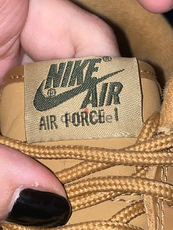 Air Force 1 special edition in perfect condition 2