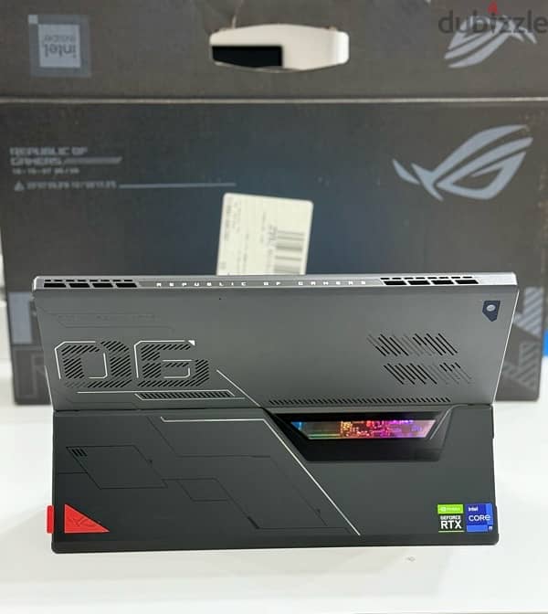 Asus Rog flow z13 core i9 Rtx 3050 ti with box 1