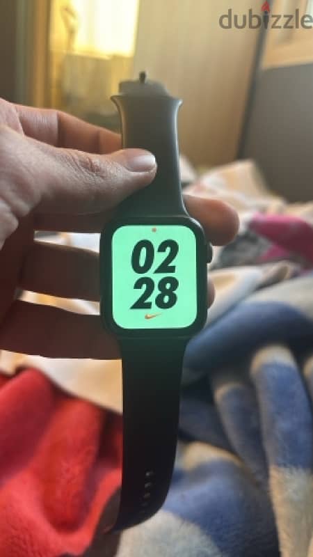 apple watch series 4 (44mm) 0