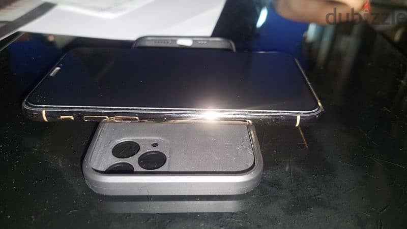 IPHONE 11 PRO GOLD 256GB 2