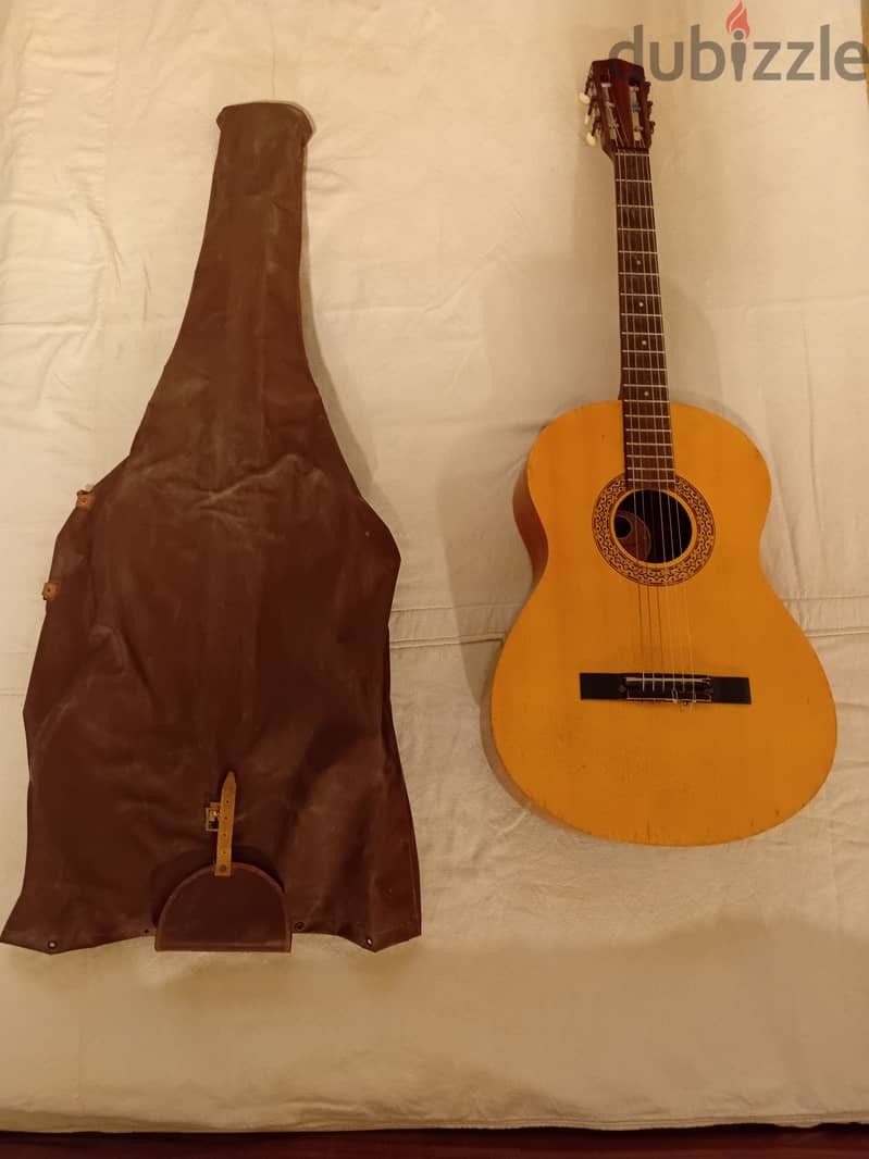 Guitare for sale 0