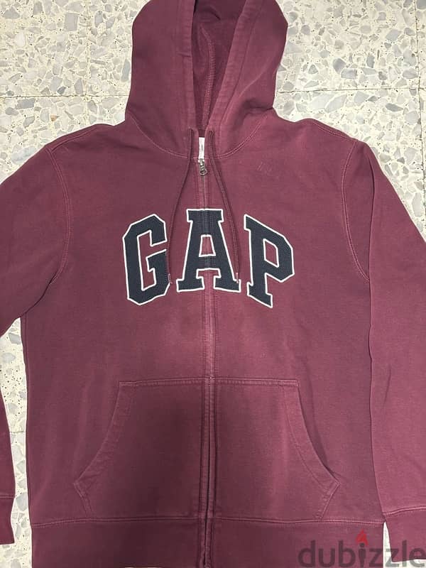 GAP sweatshirt 0