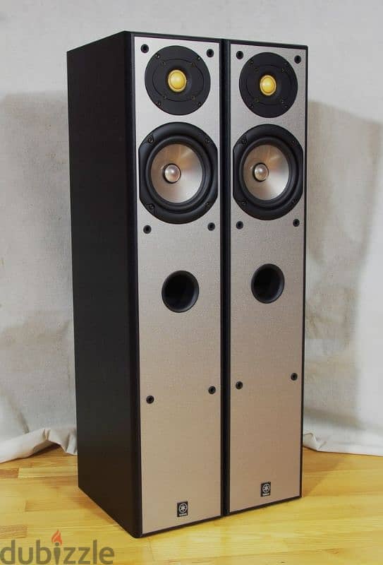 YAMAHA NS 120 SPEAKERS 1