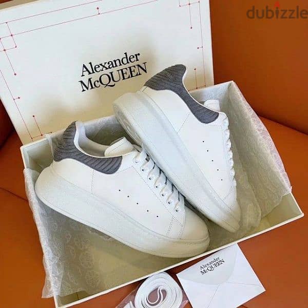 50% OFF Authentic Alexander McQueen 3