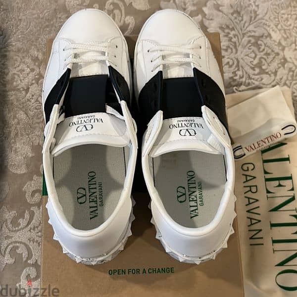 Authentic Valentino Garavani 1