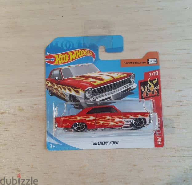 Hot Wheels (2019) diecast car model 1;64 17