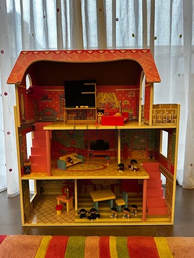 Doll House