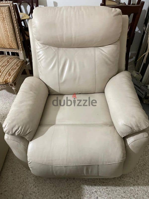 3 recliners - same model, creamy white from Mobily Top 2