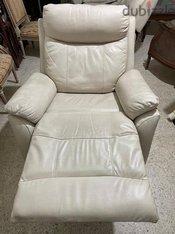 3 recliners - same model, creamy white from Mobily Top 6