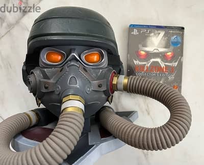 Killzone 3 collector’s edition helmet and steelbook game on PS3