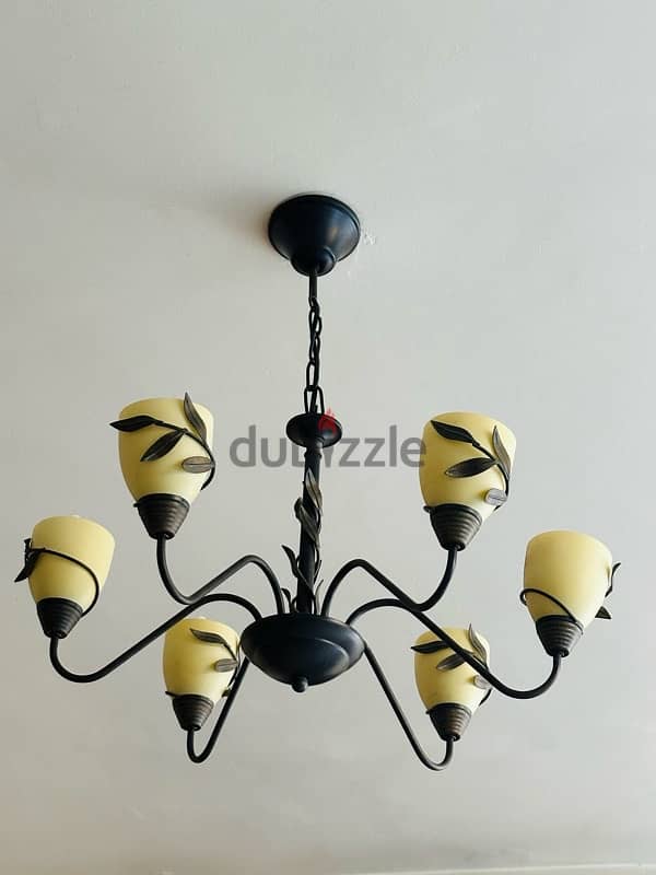 chandelier 0