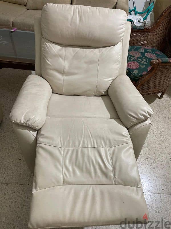 3 recliners - same model, creamy white from Mobily Top 1