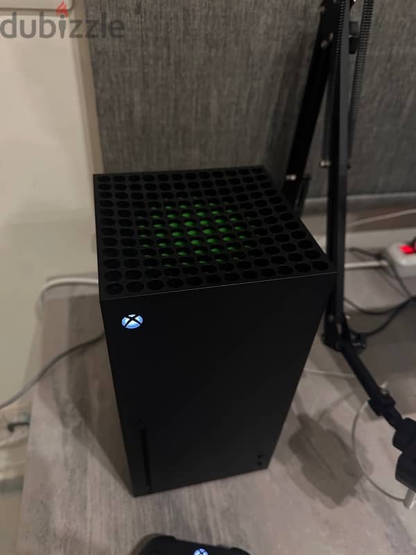 Xbox Series X Used Pristine Condition 1